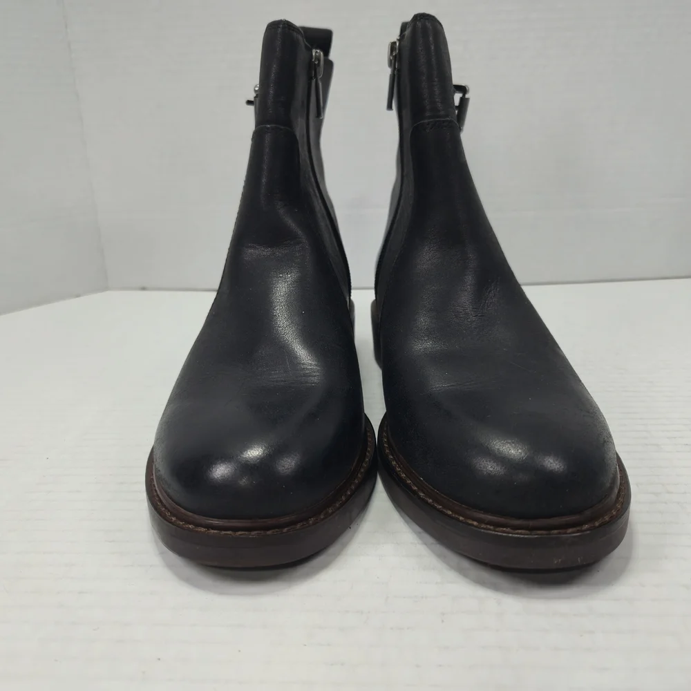 Lucky Brand Quendy Black Leather Chelsea Ankle Booties Boots Size 5 1/2 5.5